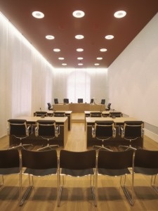 Eidgenössisches Versicherungsgericht, 2003<br />Luzern, Schweiz