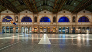 Gare Centrale de Zurich HB, halls terminus, transversal et central, 2016<br />Zürich, Schweiz